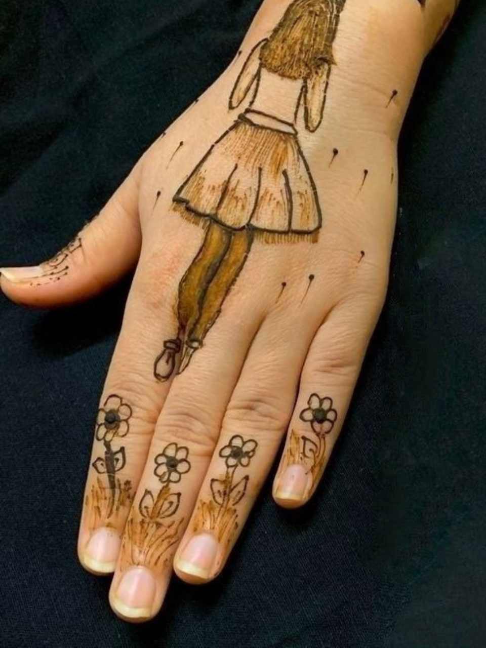 Fancy Mehndi Design 9