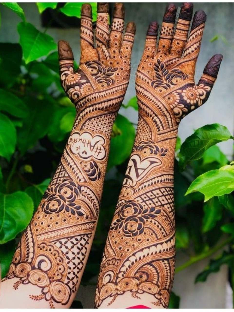 Indian Mehndi Design 5 by Anushka Mehndi Goa